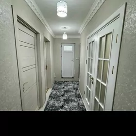 3 kom 5 mkr Ipateka bolya