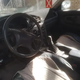 Mitsubishi Galant 1993