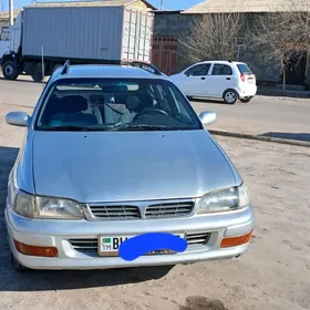 Toyota Corona 1996