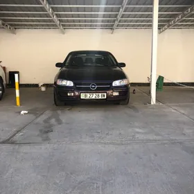 Opel Omega 1995