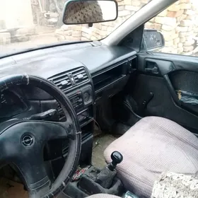 Opel Vectra 1993