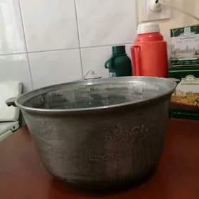 Казан чугунный