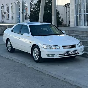 Toyota Camry 1998