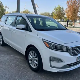 Kia Sedona 2020