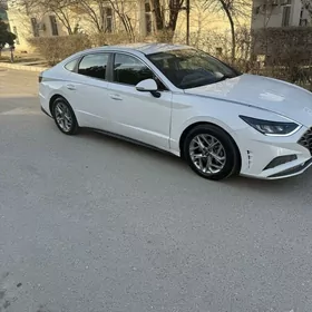 Hyundai Sonata 2021