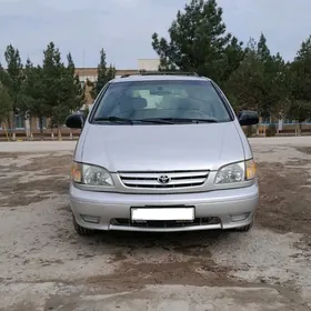 Toyota Sienna 2002