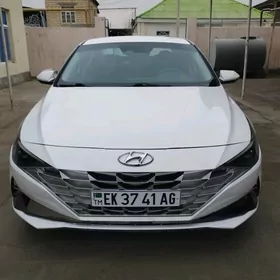 Hyundai Elantra 2021