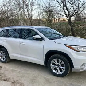 Toyota Highlander 2016