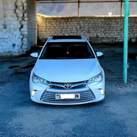 Toyota Camry 2017