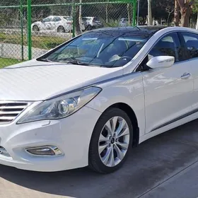 Hyundai Grandeur 2012