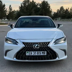 Lexus ES 350 2022