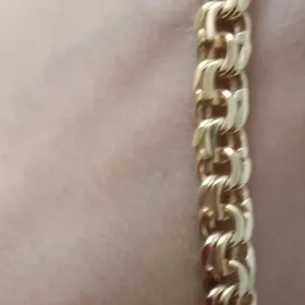 kardinal кардинал. gyzyl.