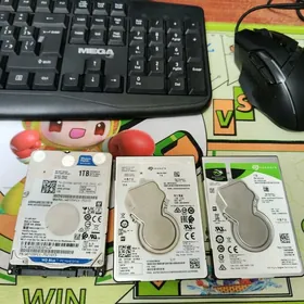 жосткий диски 1ТБ HDD