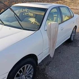 Toyota Avalon 1999