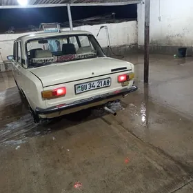Lada 2104 1982