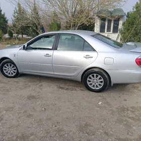 Toyota Camry 2005