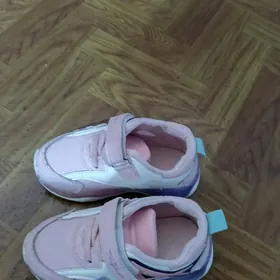 кросовки для девочек