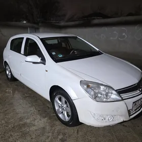 Opel Astra 2008