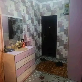 40let koneçny 2etaj 2komn eksp