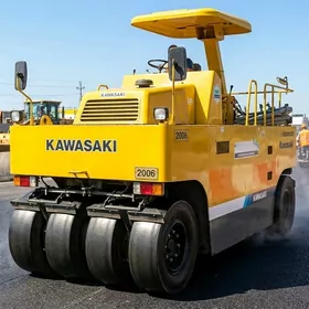 Kato CL35 2006