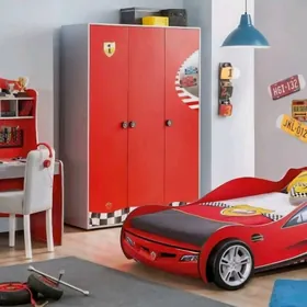 Oglan çaga krowat masynly