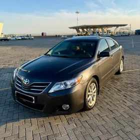 Toyota Camry 2010