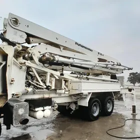 Mercedes-Benz ACTROS 3331 2009