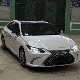 Lexus ES 350 2022