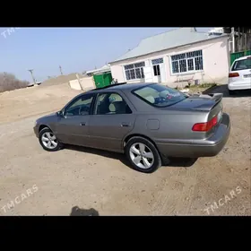 Toyota Camry 2000