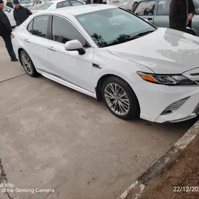 Toyota Camry 2020