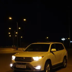 Toyota Highlander 2012