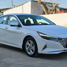 Hyundai Elantra 2023