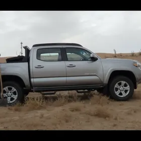 Toyota Tacoma 2016
