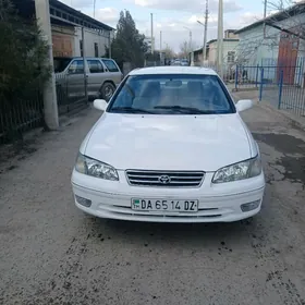 Toyota Camry 1997