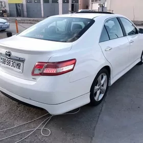 Toyota Camry 2010