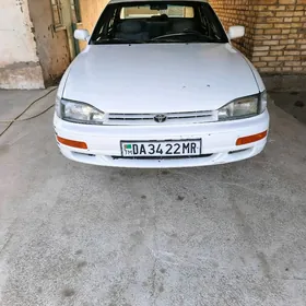 Toyota Camry 1992