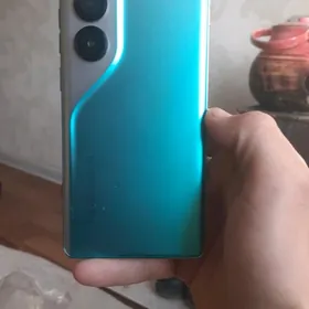 Tecno Camon 40 Pro