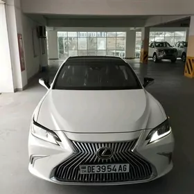 Lexus ES 350 2019