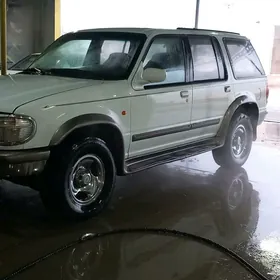 Ford Explorer 1995