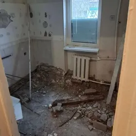 1MKR 1-KOMNAT 2/1-ETAJY BEZ REMON