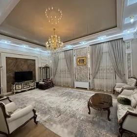 Подвойская 4 ком люкс