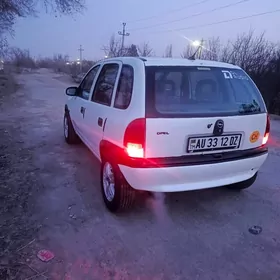 Opel Vita 1995