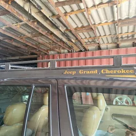 jeep grand krişa bagaž