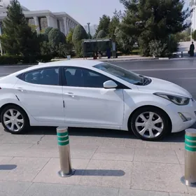 Hyundai Elantra 2015