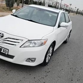 Toyota Camry 2010
