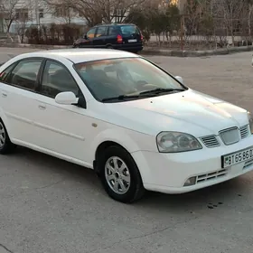 Daewoo Lacetti 2003