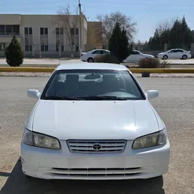 Toyota Camry 1999