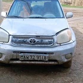 Toyota RAV4 2004