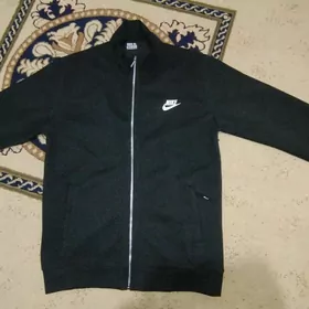 esik nike