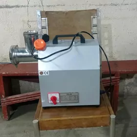 Мясорубка большая 220в